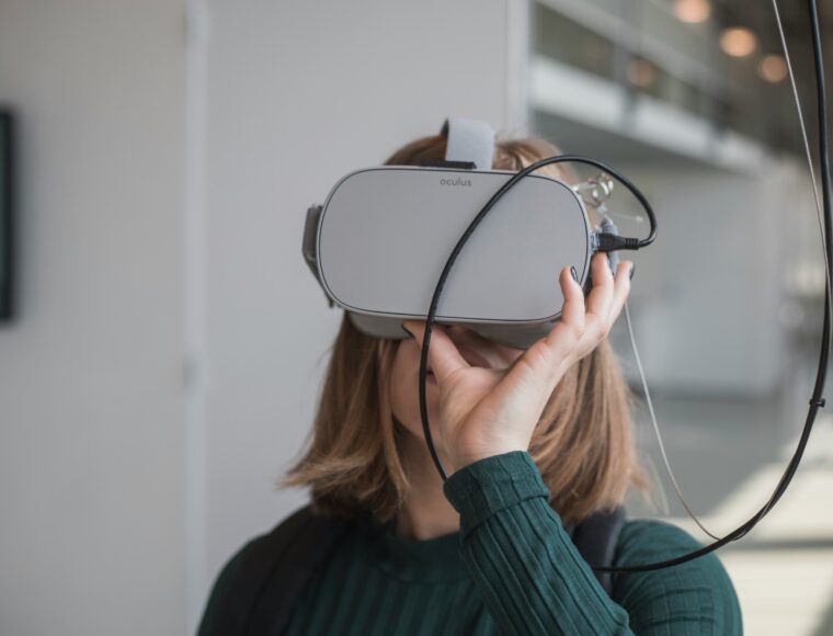 Woman wearing virtual reality goggles